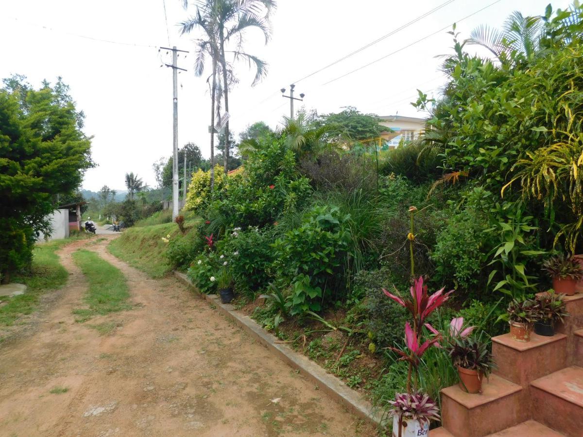Cauvery Homestay Somvārpet المظهر الخارجي الصورة